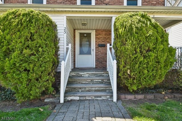 23 Blaine St, Millburn Twp., NJ 07041