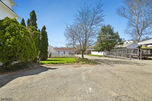 23 Blaine St, Millburn Twp., NJ 07041