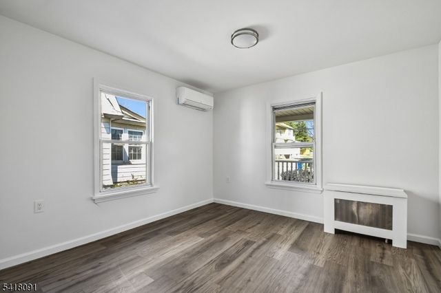 23 Blaine St, Millburn Twp., NJ 07041