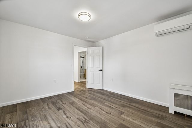 23 Blaine St, Millburn Twp., NJ 07041