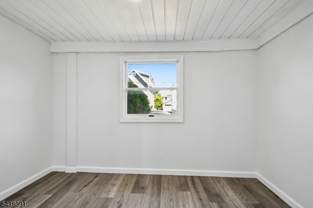 23 Blaine St, Millburn Twp., NJ 07041