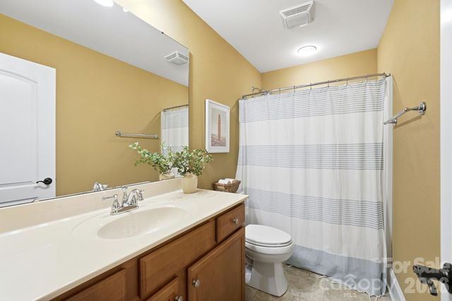 5875 Tipperary Drive, Denver, NC 28037