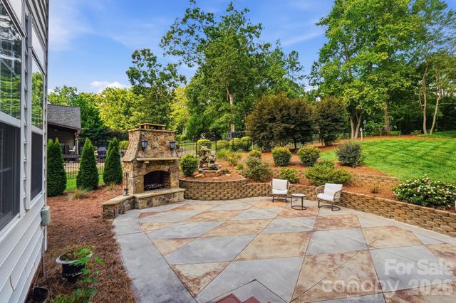 5875 Tipperary Drive, Denver, NC 28037