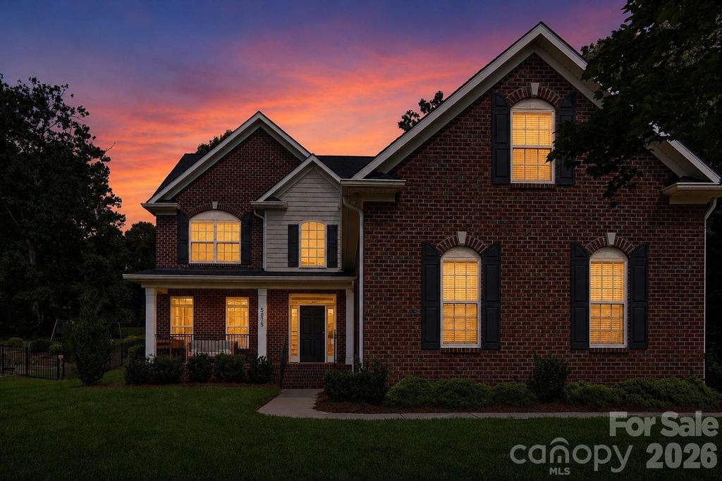 5875 Tipperary Drive, Denver, NC 28037