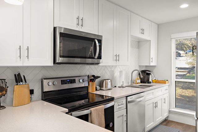 3808 Southway DR 101, Austin, TX 78704