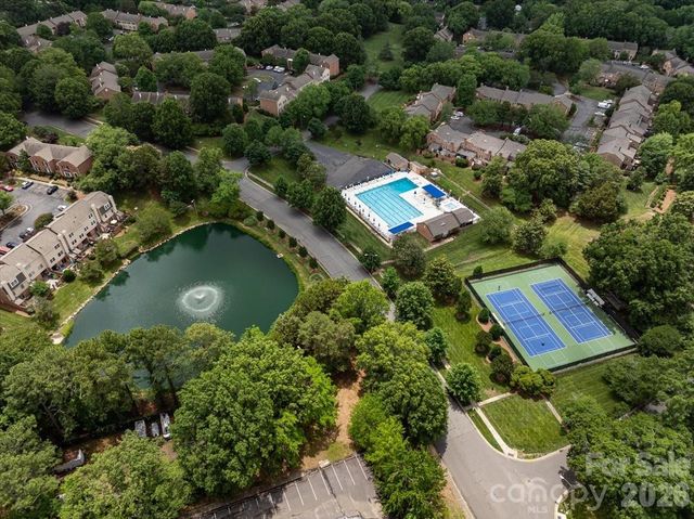 6724 Constitution Lane, Charlotte, NC 28210