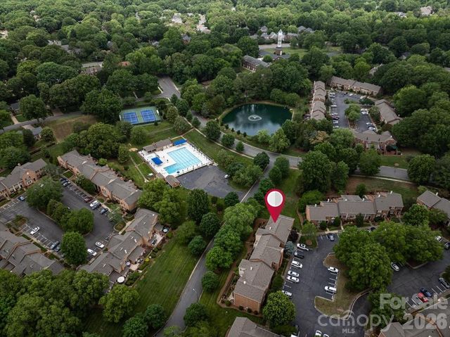 6724 Constitution Lane, Charlotte, NC 28210