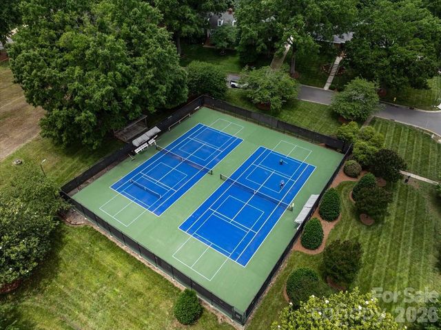 6724 Constitution Lane, Charlotte, NC 28210