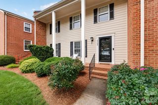6724 Constitution Lane, Charlotte, NC 28210