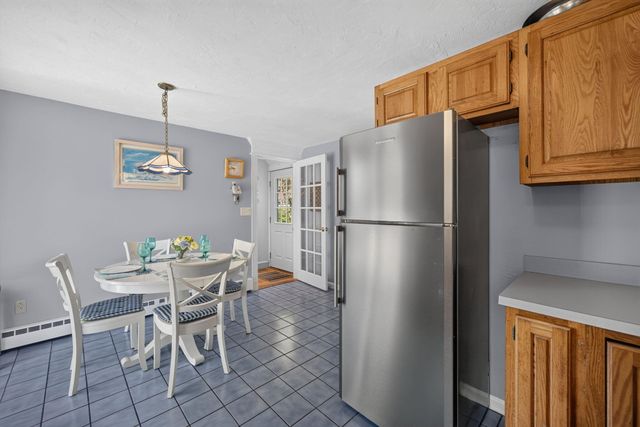 908 Shore Road, Pocasset, MA 02559