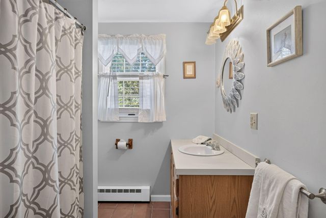 908 Shore Road, Pocasset, MA 02559