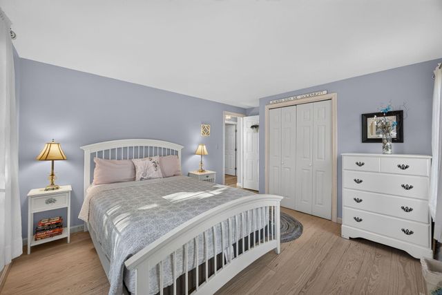 908 Shore Road, Pocasset, MA 02559