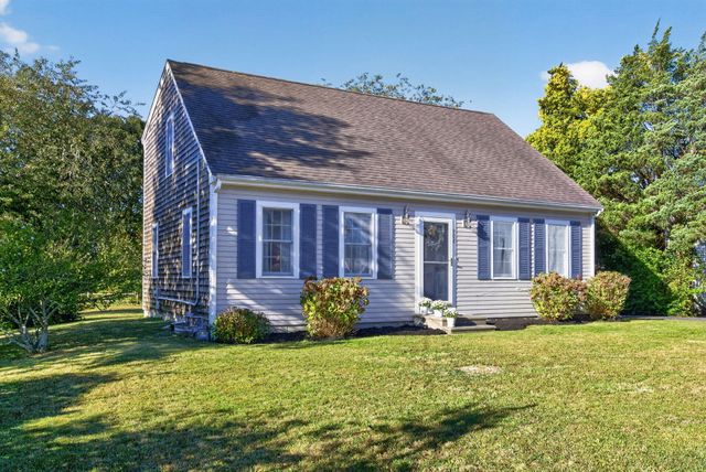 908 Shore Road, Pocasset, MA 02559