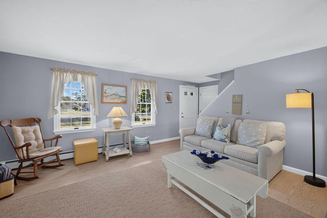 908 Shore Road, Pocasset, MA 02559