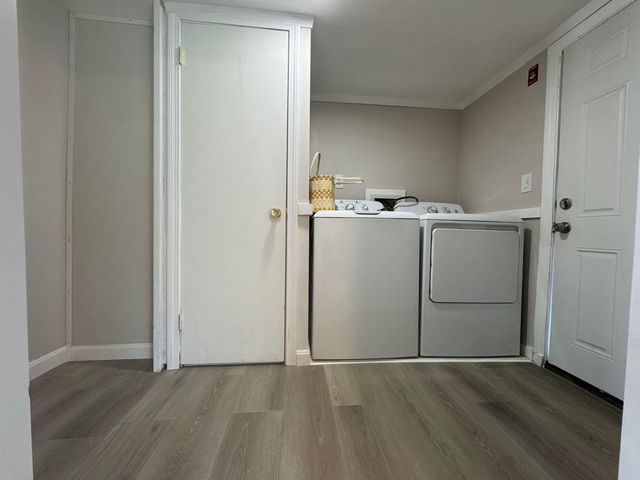 301 Sherwood Glen, Somersworth, NH 03878