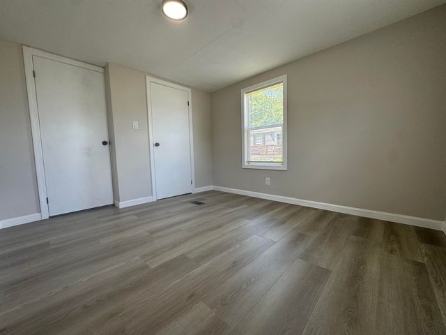 301 Sherwood Glen, Somersworth, NH 03878