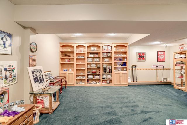 223 N Lakeview Way, Ashland, NE 68003