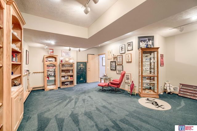 223 N Lakeview Way, Ashland, NE 68003