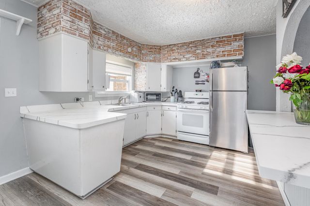 2989 Harrison Street, Saginaw, MI 48604