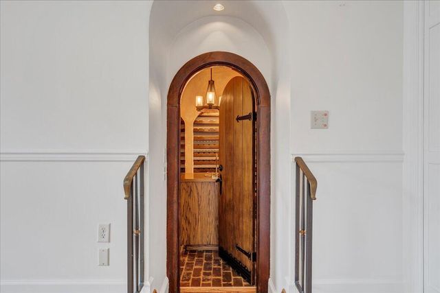 5004 Crossbow CIR, Roanoke, VA 24018