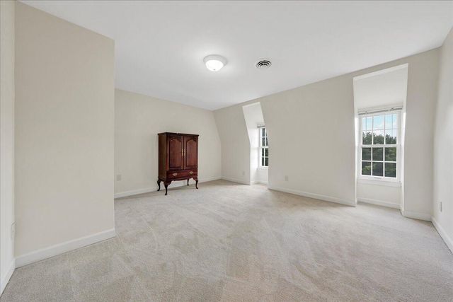 5004 Crossbow CIR, Roanoke, VA 24018