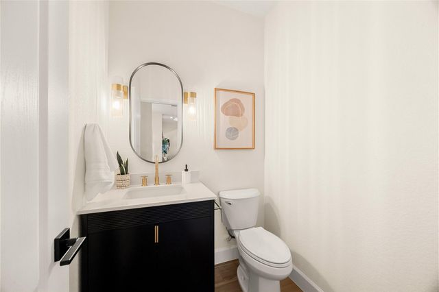 116 Oak Plaza Drive, Georgetown, TX 78628