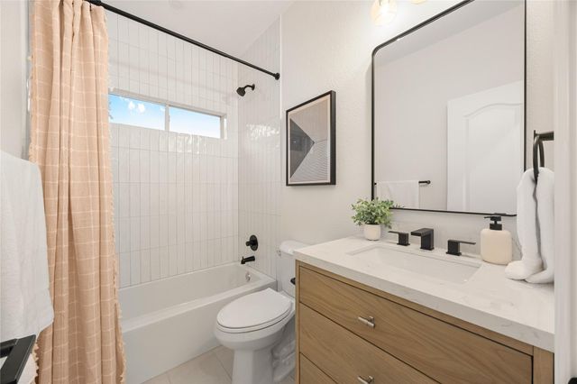 116 Oak Plaza Drive, Georgetown, TX 78628