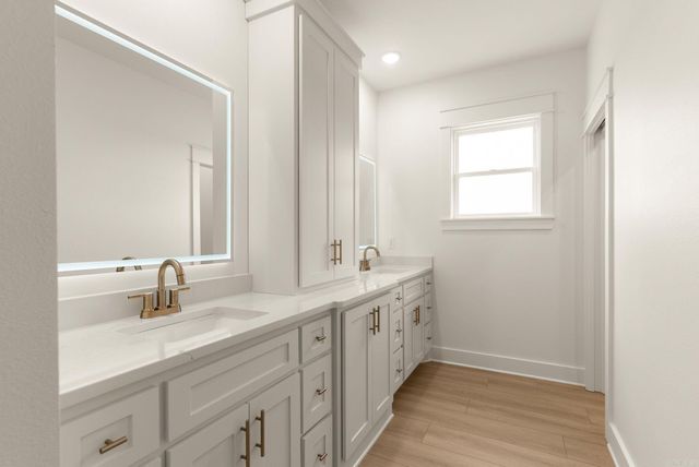 26 Avrey Lane, Greenbrier, AR 72058