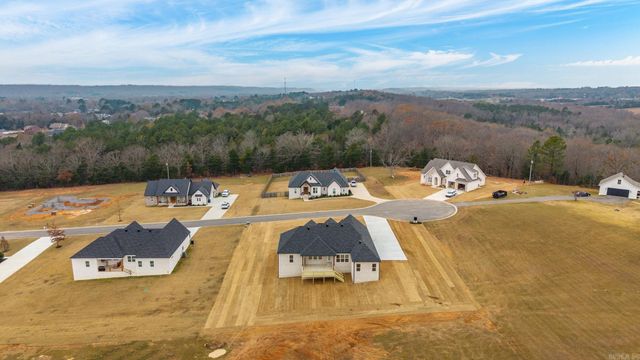 26 Avrey Lane, Greenbrier, AR 72058