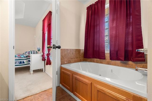 437 Riley Drive, Alma, AR 72921