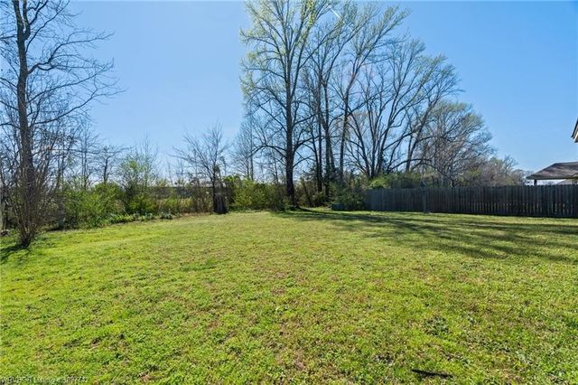 437 Riley Drive, Alma, AR 72921