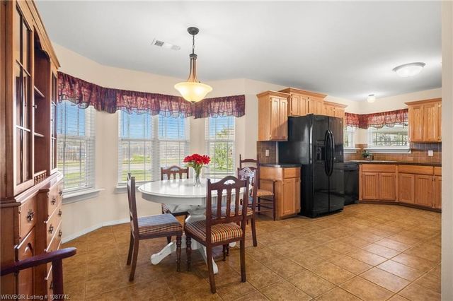 437 Riley Drive, Alma, AR 72921