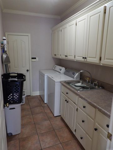 145 Gatesway Drive, Monticello, AR 71655