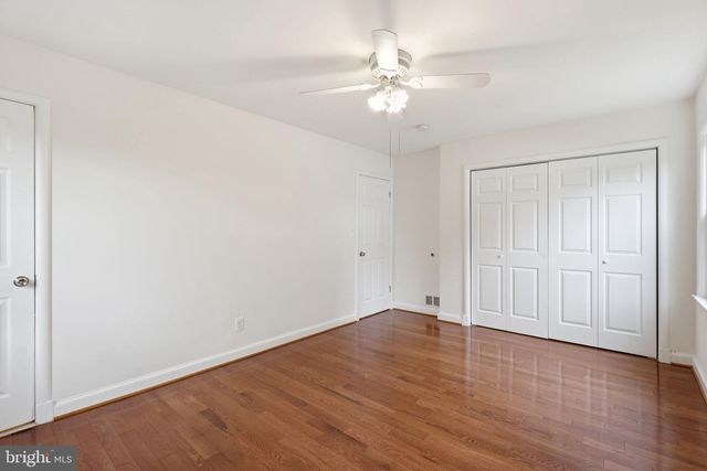 9706 DAMERON DR, Silver Spring, MD 20910