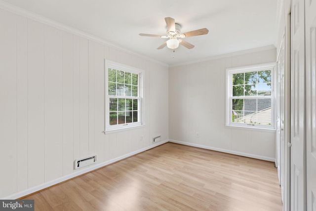 9706 DAMERON DR, Silver Spring, MD 20910