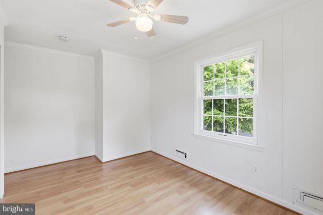 9706 DAMERON DR, Silver Spring, MD 20910