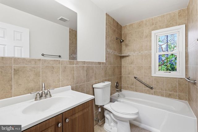 9706 DAMERON DR, Silver Spring, MD 20910
