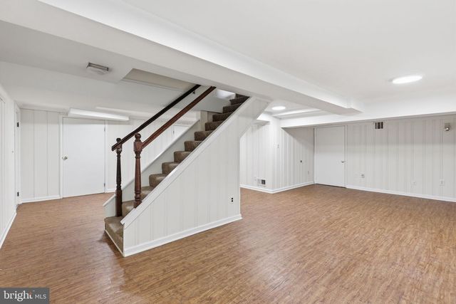 9706 DAMERON DR, Silver Spring, MD 20910