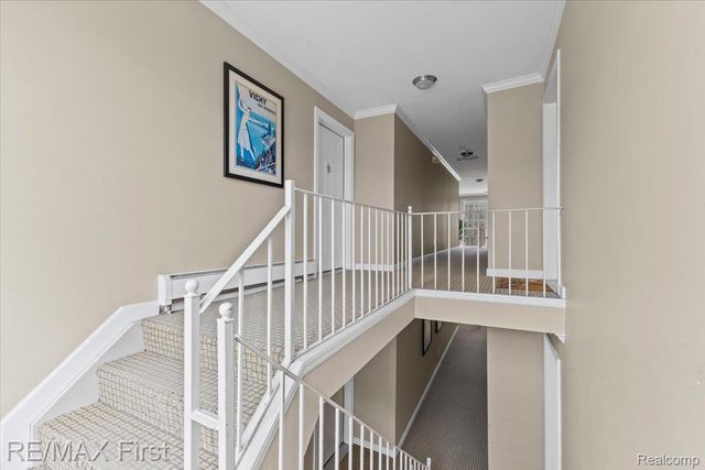 2405 Torquay Avenue 206, Royal Oak Charter Township, MI 48073