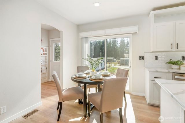 47 Sunset Meadows Lane, Port Hadlock, WA 98339