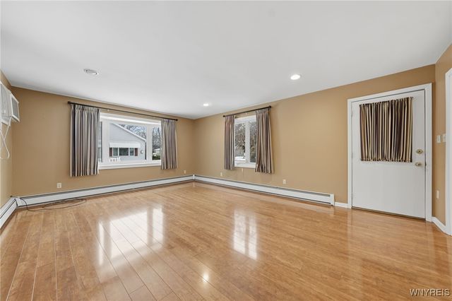 97 Ponderosa Drive, Amherst, NY 14221