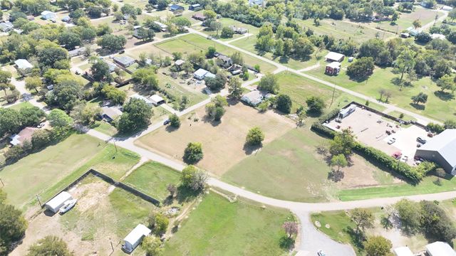 118 Calhoun Cove, East Tawakoni, TX 75472
