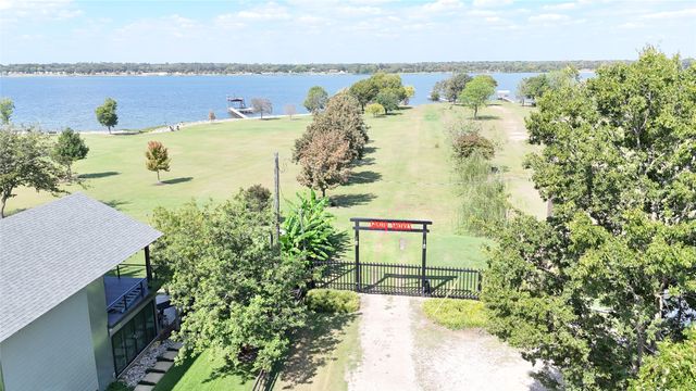 118 Calhoun Cove, East Tawakoni, TX 75472