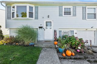 67 West Toulon Drive, Cheektowaga, NY 14227
