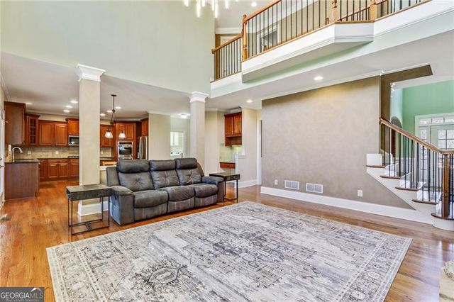 6585 Scottsfield Trace, Cumming, GA 30028