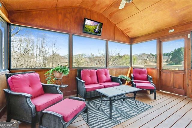 6585 Scottsfield Trace, Cumming, GA 30028