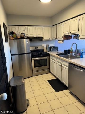 4 Red Lodge Dr 7, Vernon Twp., NJ 07462