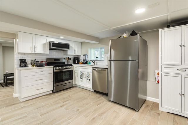 1118 Avenue K, Galveston, TX 77550