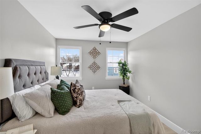 42142 Gladwin Street, Northville, MI 48167