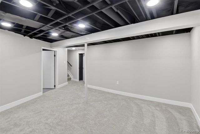 42142 Gladwin Street, Northville, MI 48167